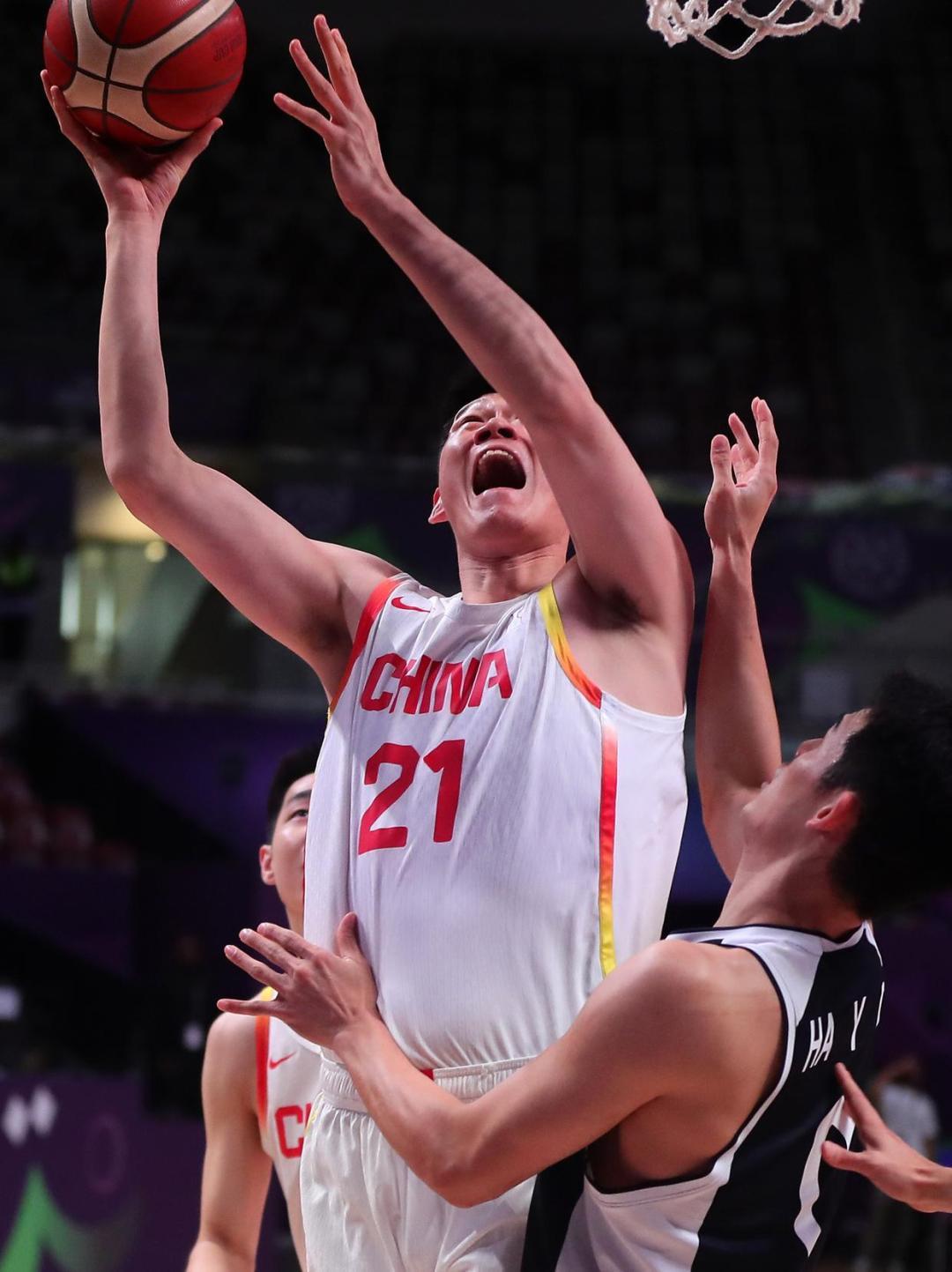 篮坛战绩：球队成绩直线攀升，一鼓作气取胜的简单介绍