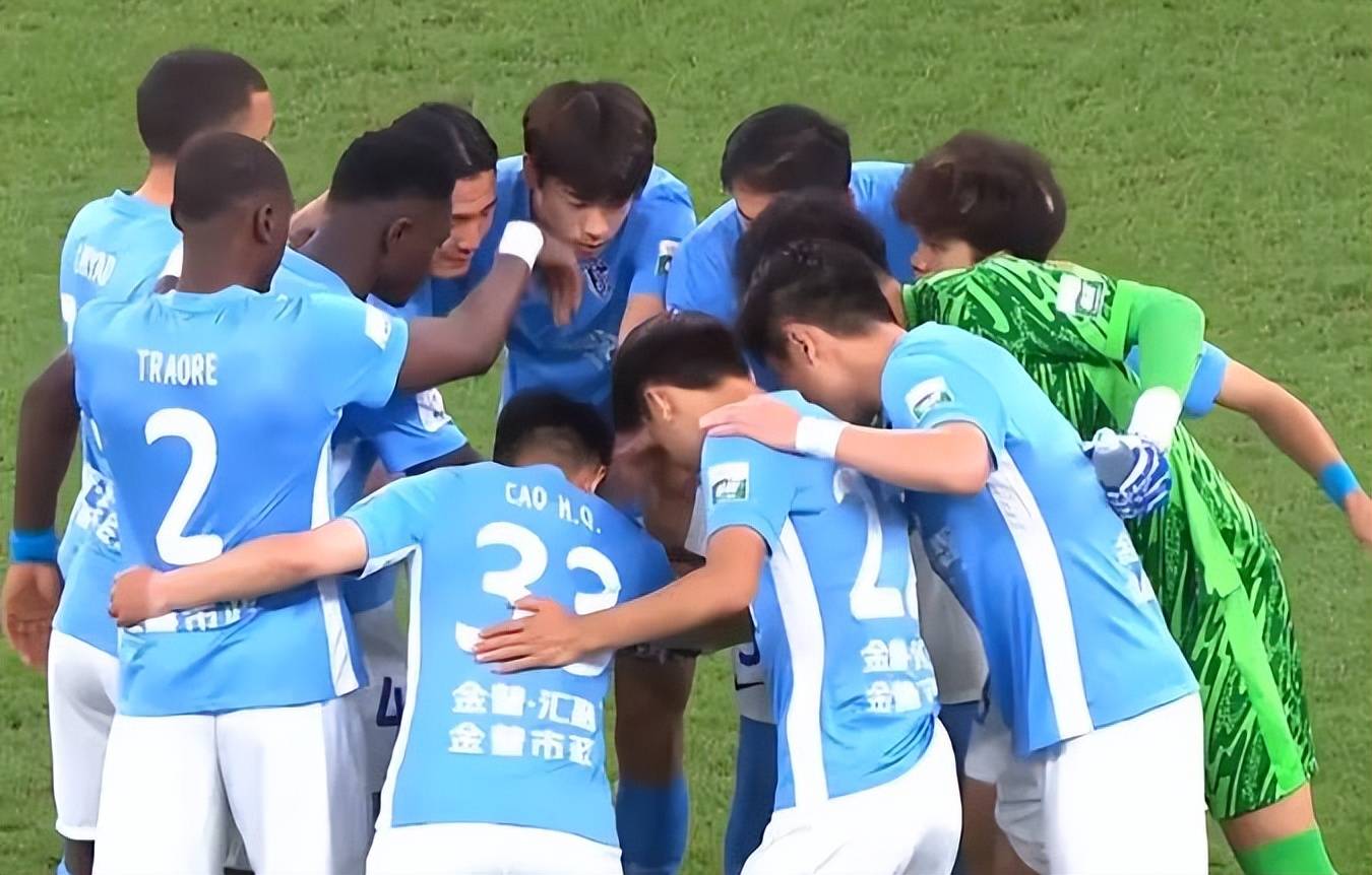 阿贾克斯青训学院培养新一代天才球员(阿贾克斯青训理念)